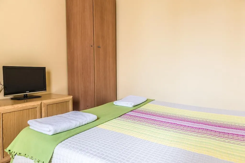 Hostel Turistic Castell 바르셀로나 아파트